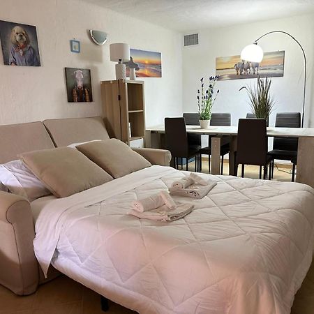 Lightblue-Celeste Central Apartment In Porto Rotondo Exteriör bild