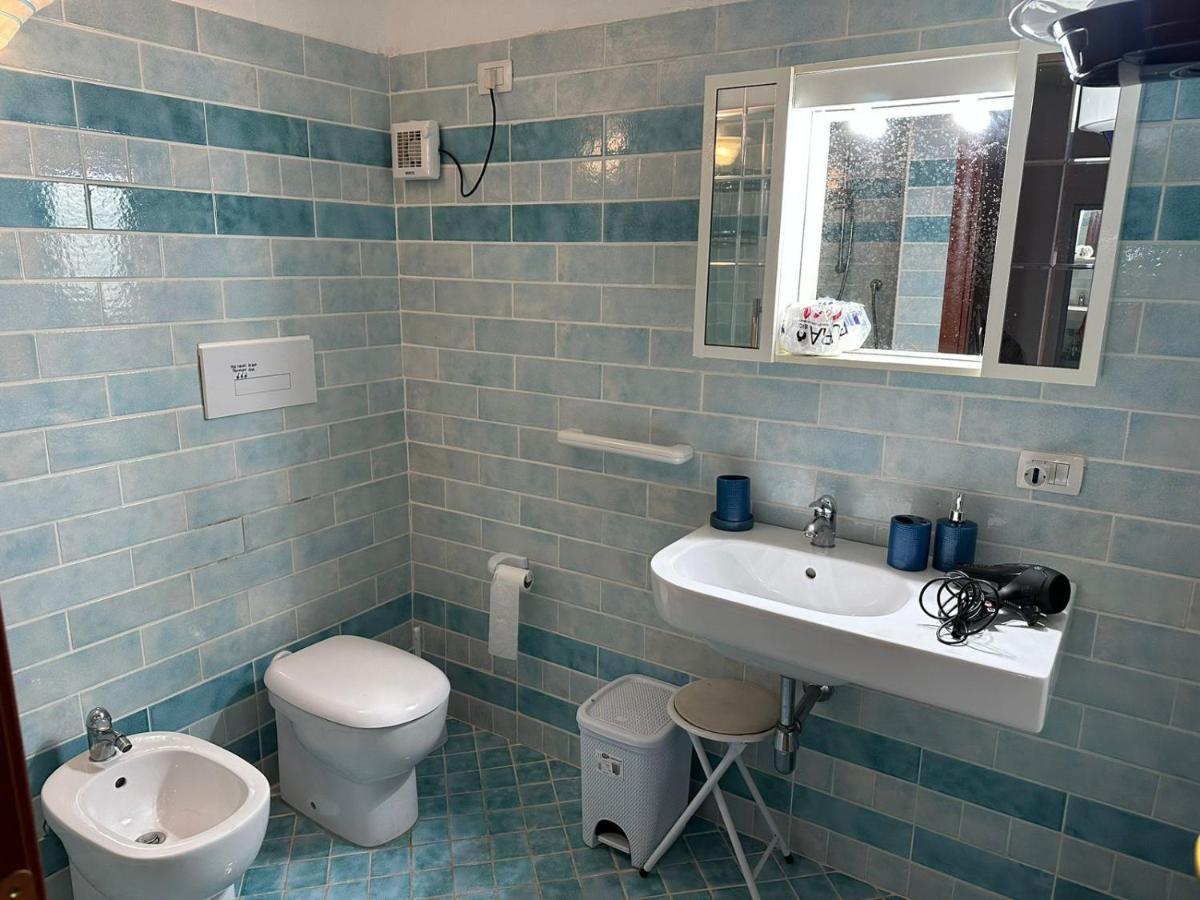 Lightblue-Celeste Central Apartment In Porto Rotondo Exteriör bild