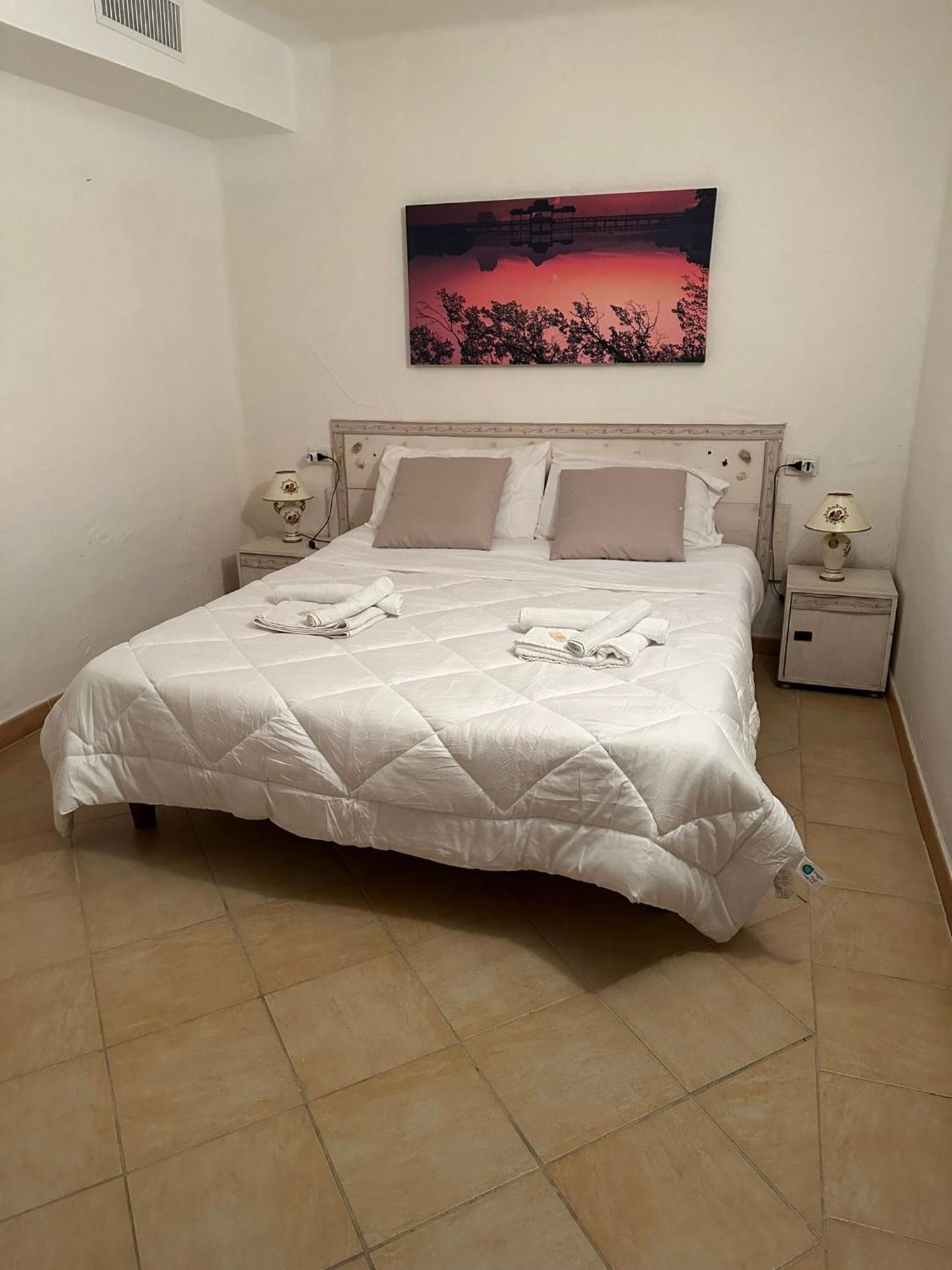 Lightblue-Celeste Central Apartment In Porto Rotondo Exteriör bild